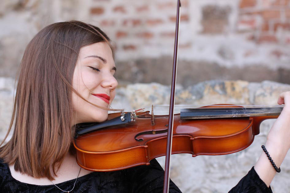 ”Femeia… cântec, poezie, imn” Cluj 2012